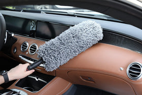 upra extendable handle fully extended for high-reach cleaning benefit