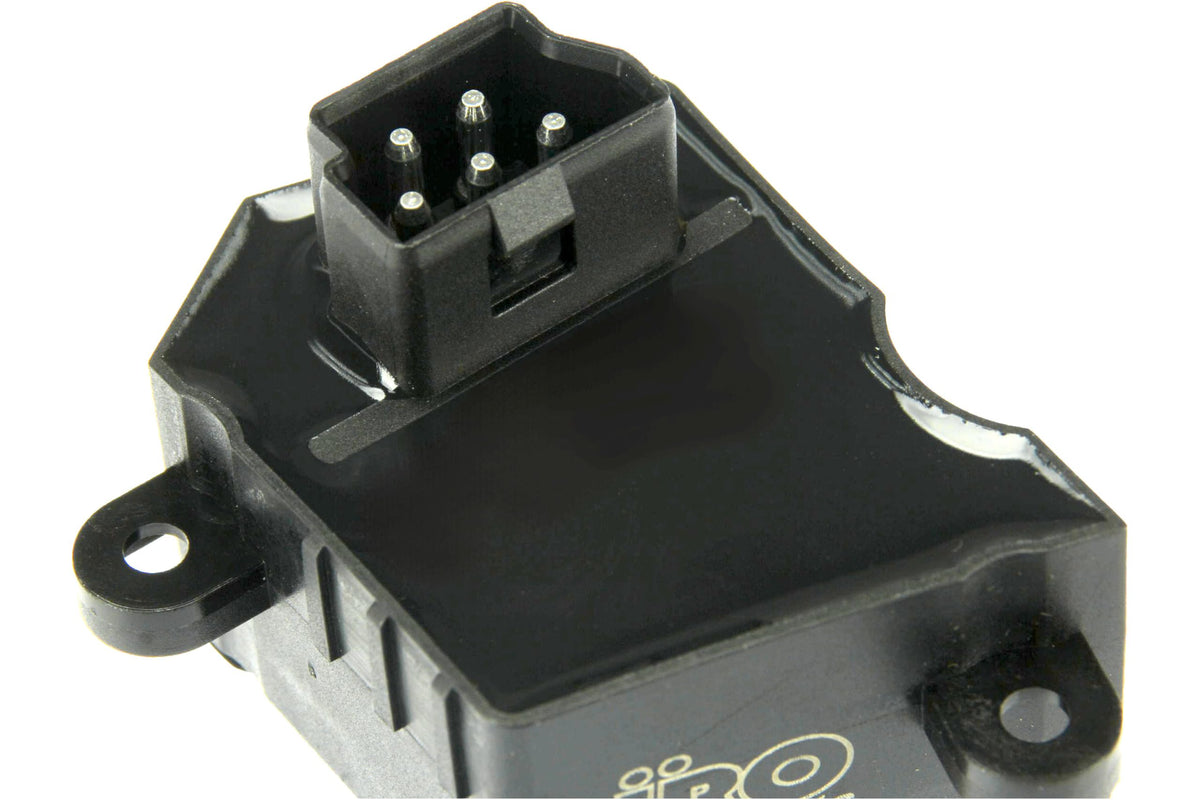 URO Parts resistor electrical connector close-up ensures correct plug-and-play benefit