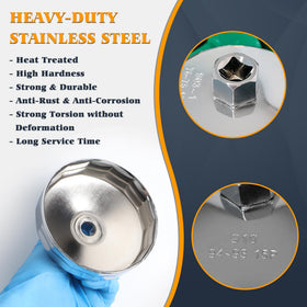 V-SEK drive wrench with sockets arranged displaying included 251mm drive and versatility benefit