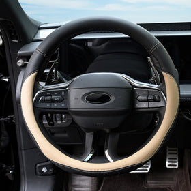 Valleycomfy installed on truck steering wheel demonstrating better grip and control