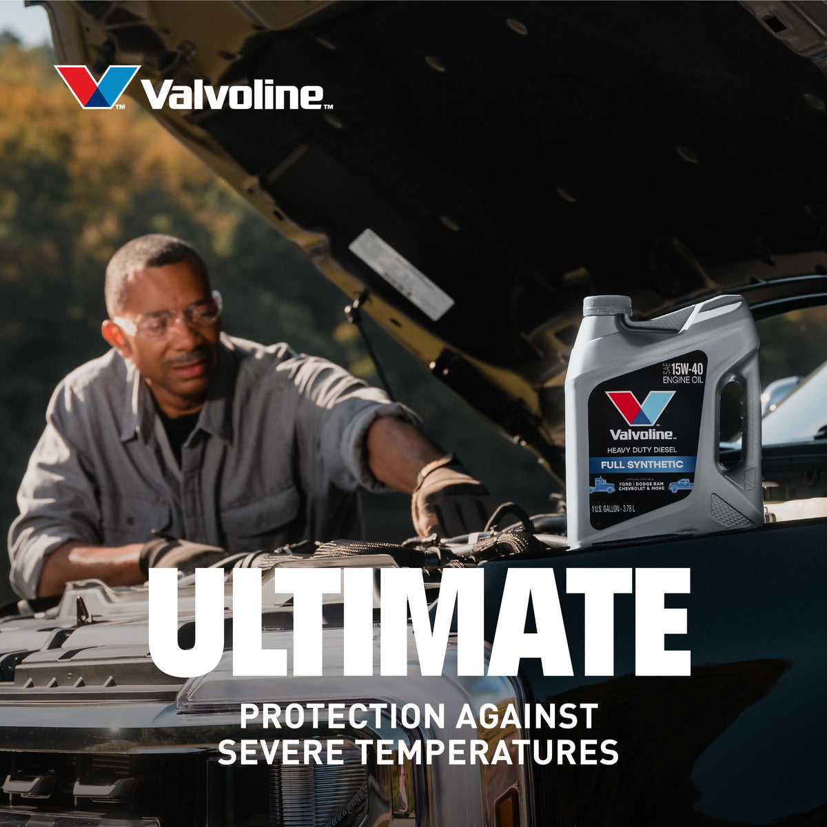 Valvoline oil texture close-up highlighting clean formulation and stability benefit