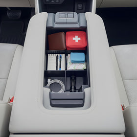 Vehicle OCD close-up of interlocking divider detail demonstrating secure fit
