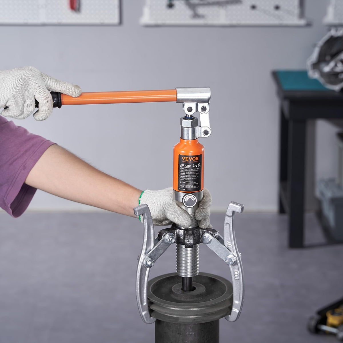 VEVOR extended handle and pump detail providing increased leverage