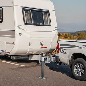 VEVOR lifting an RV front to simplify hitching and leveling tasks