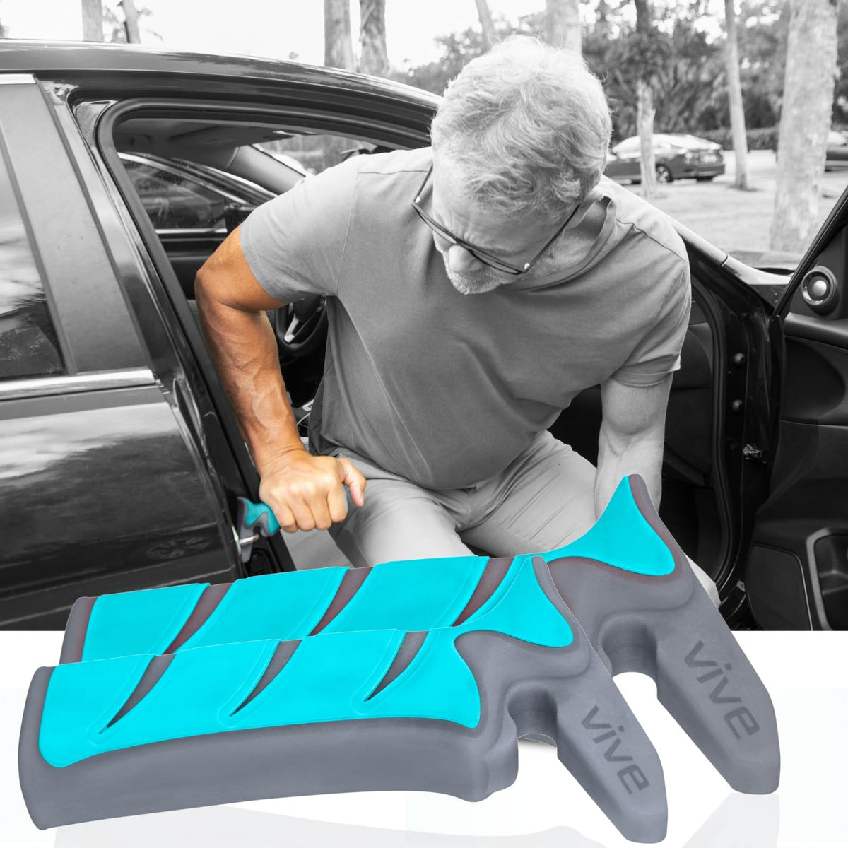 Vive front view of car handle packaging showing compact portability and features