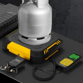 VIVOHOME technician setup in field demonstrating efficient HVAC service workflow