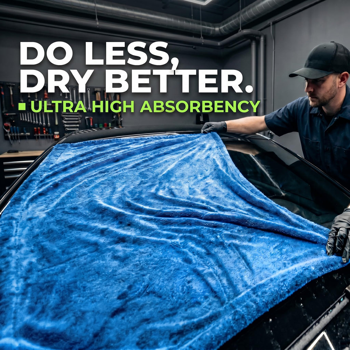 VSSOC microfiber clearing a car window for lint-free visibility and streak reduction