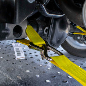 VULCAN welded D-rings detail providing secure hook and chain attachment
