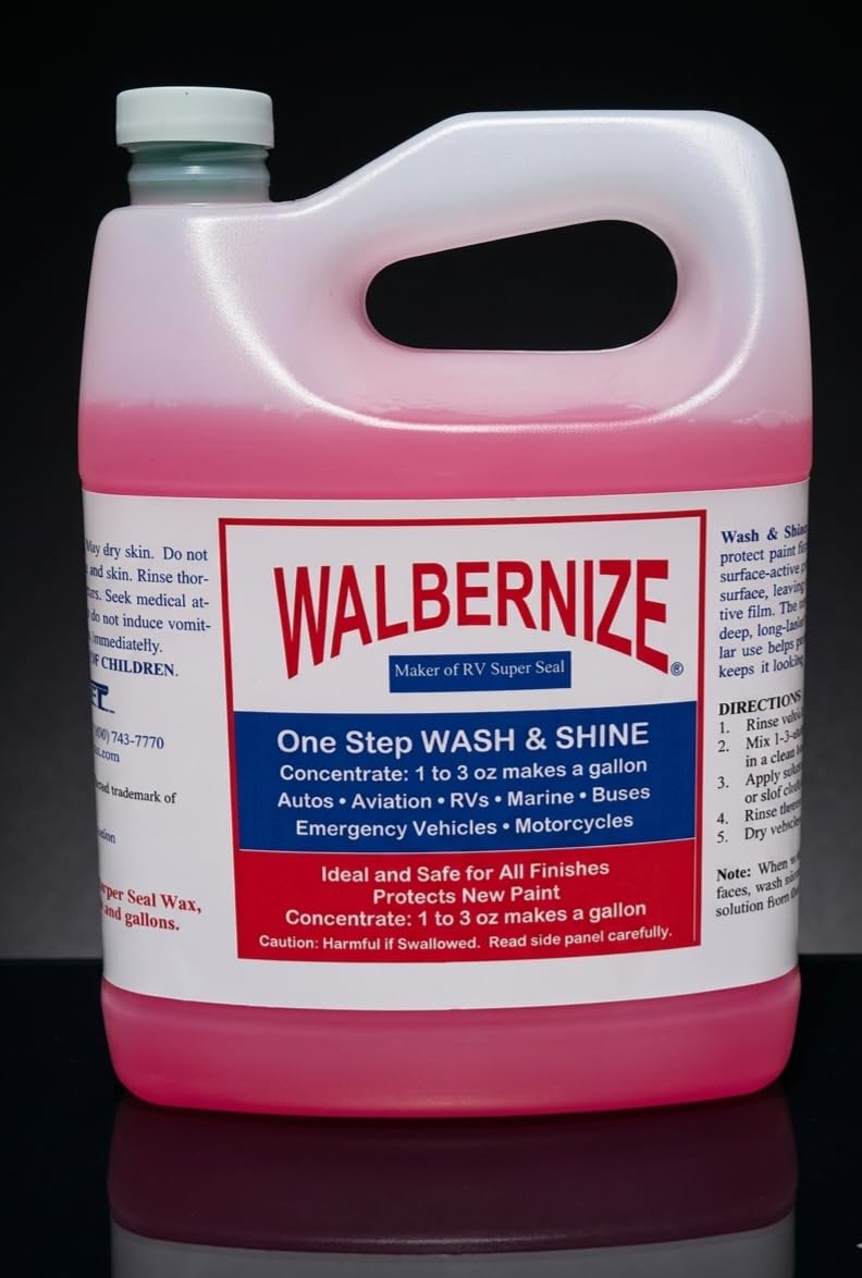 Walbernize foam close-up demonstrating high-foaming action and lift