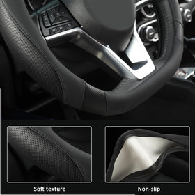 West Llama installed on Hyundai Tucson steering wheel for neat appearance
