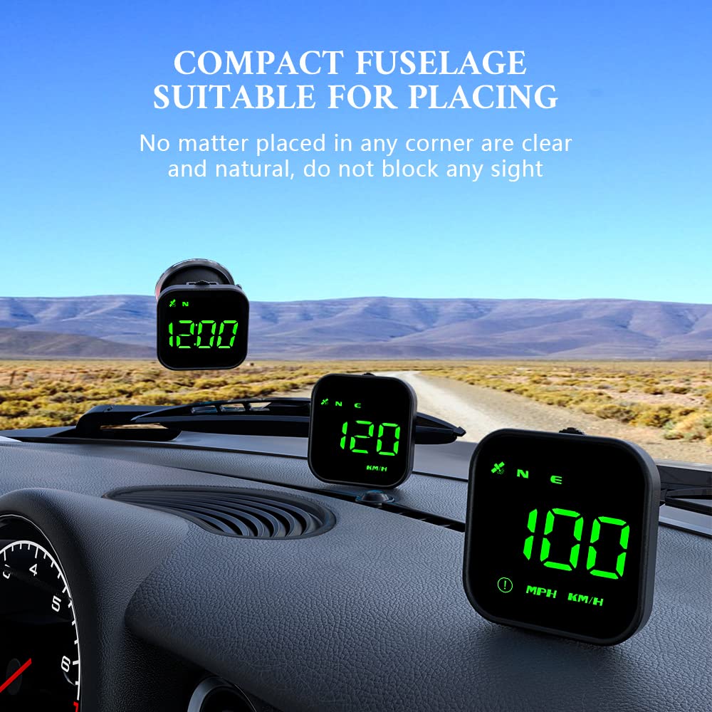wiiyii G4S voltage readout close detail helps monitor vehicle electrical health