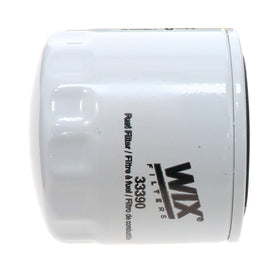 WIX 33390 close-up of filter media edge highlighting contaminant capture