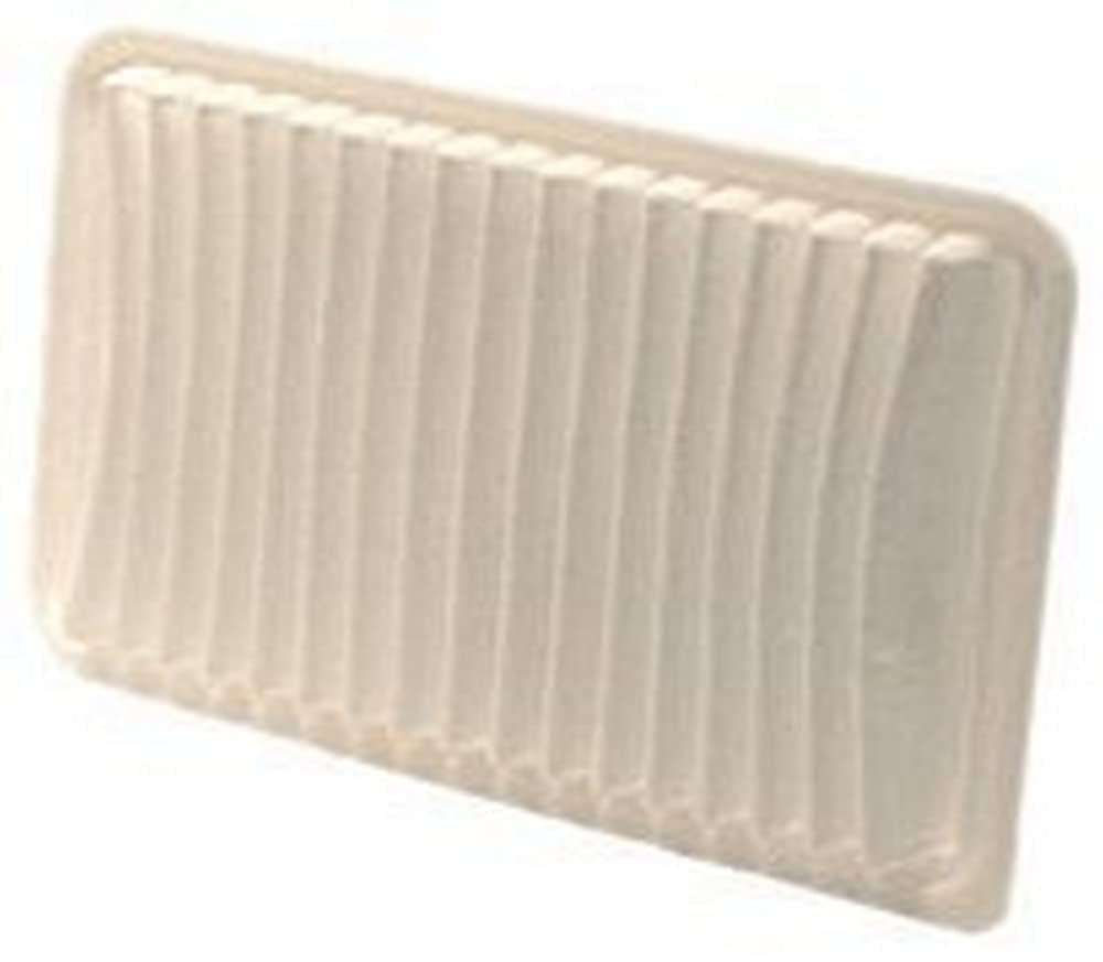 WIX 46673 front view showing filter shape and clear fitment for engine protection