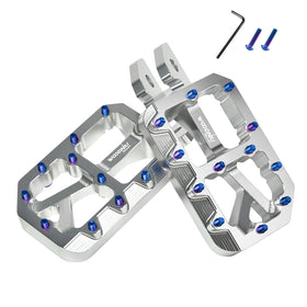 Woodniu Racein front view foot pegs showing wide platform for better control