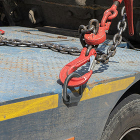 WRINGKIT anchors welded to trailer bed illustrating corrosion resistance and stability