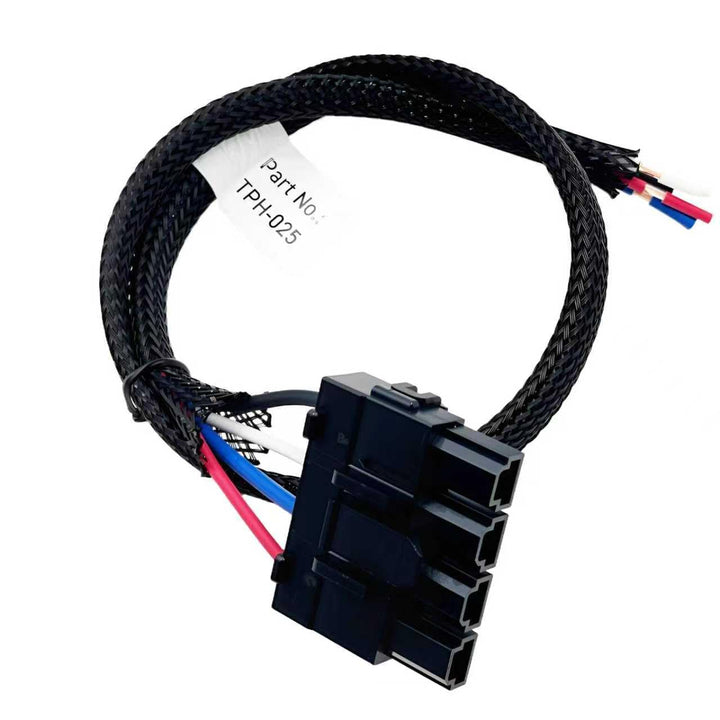 WRUHG TPH-025 front connector showing secure fit and reliable contact