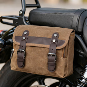 WUMOTIX buckle detail emphasizing strong straps and secure mounting