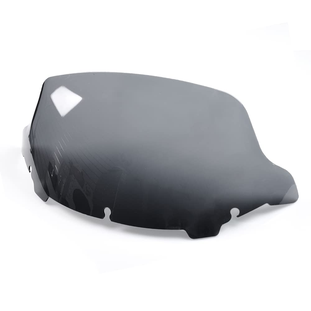 WYNMOTO windshield installed on Street Glide illustrating easy upgrade benefit