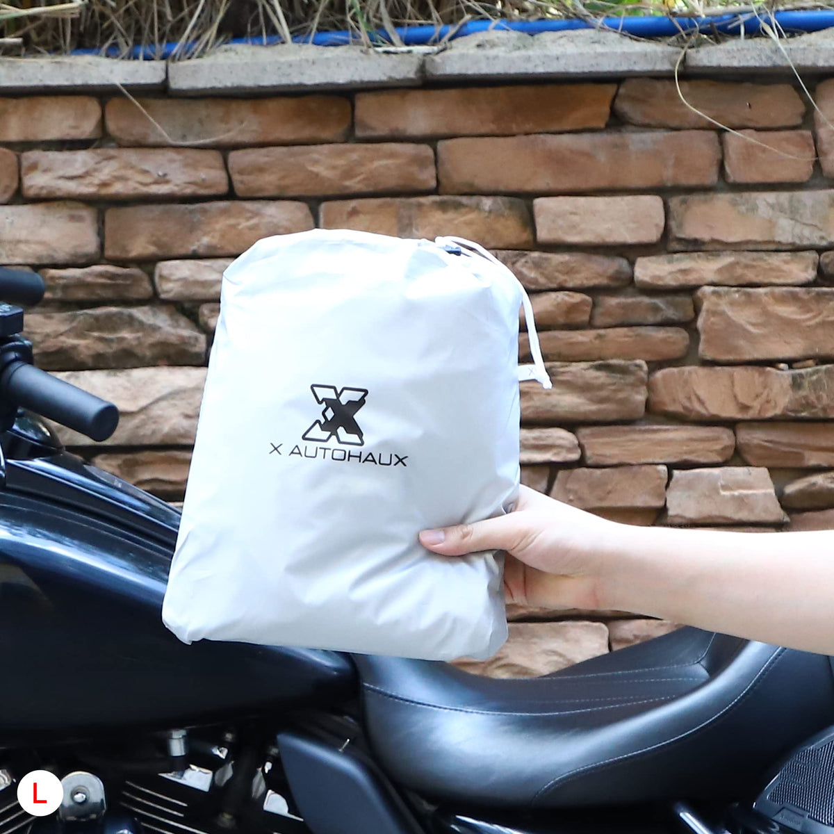 X AUTOHAUX packed in carry bag for easy storage and transport