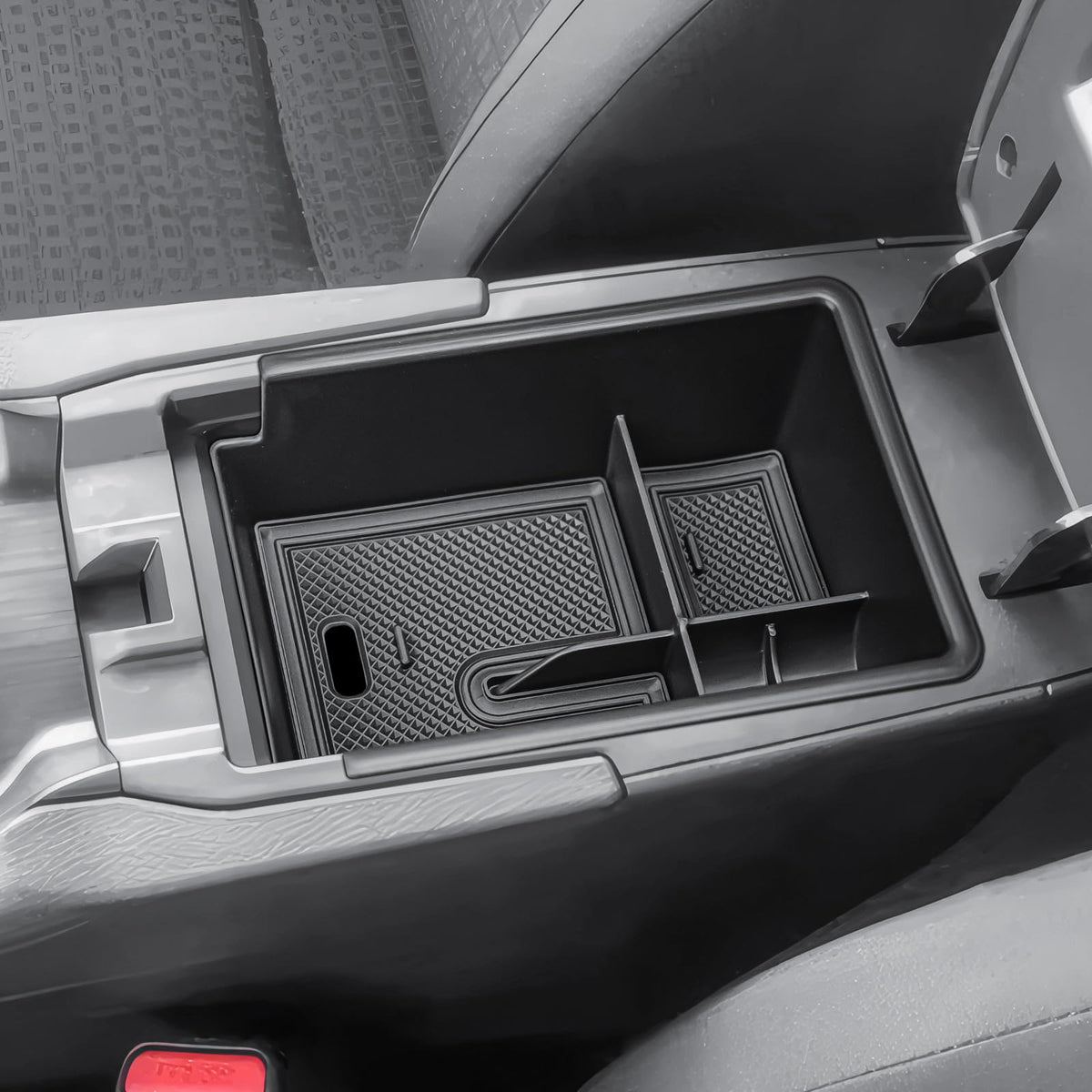 X-TKER lifestyle shot in Kicks interior enhancing cabin tidiness