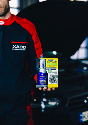Before and after visual of gasket area after XADO ATOMEX treatment