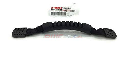 YAMAHA grip assembly front view showing precise fit and improved control