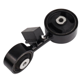 YBDDZH mechanic installing mounts on Camry illustrating improved ride stability