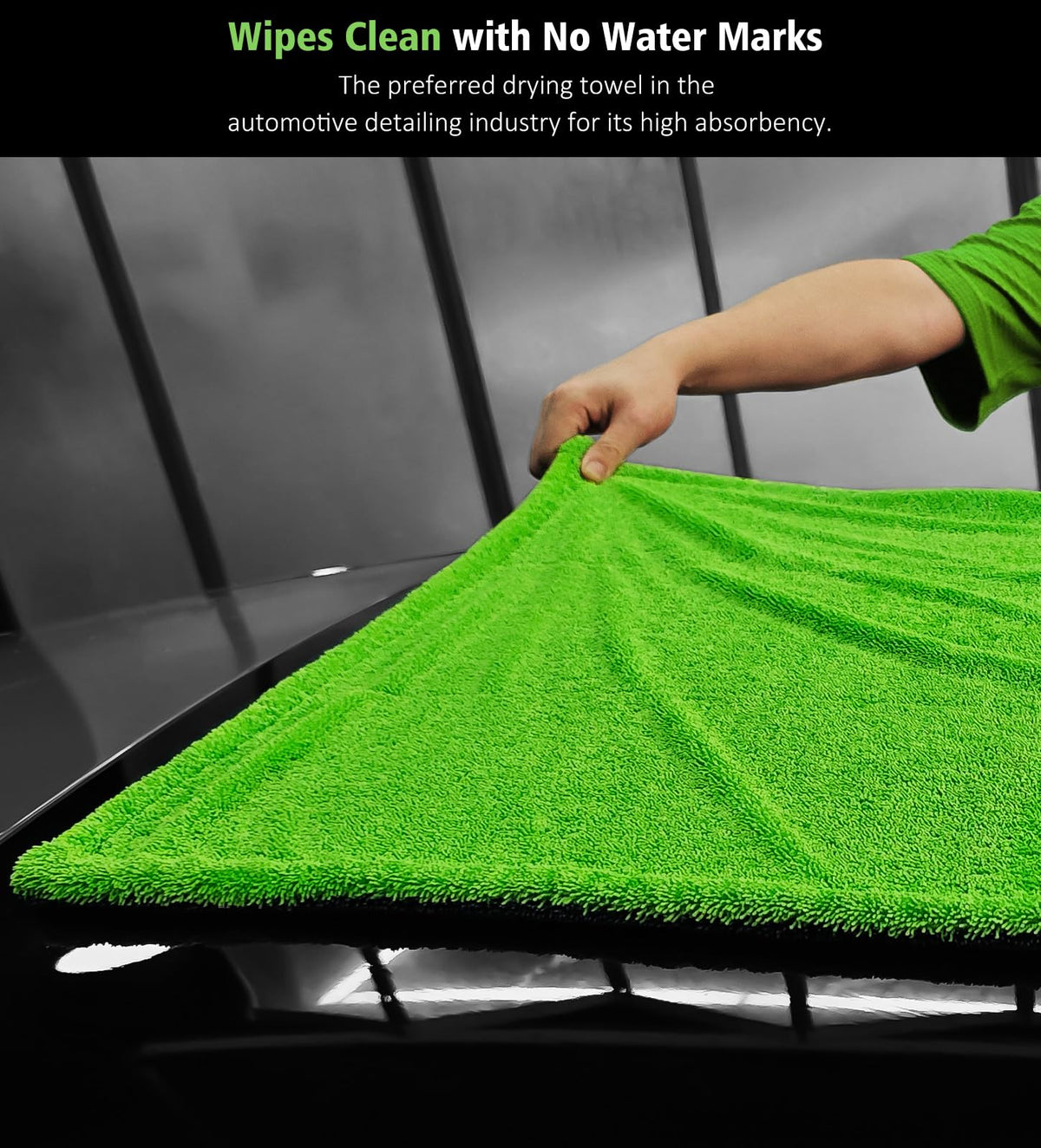 YeewayVeh towel drying a car hood for fast streak-free finish benefit