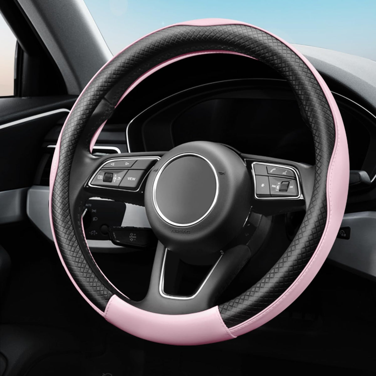 YHONGJT installed on steering wheel shows snug fit and improved grip benefit