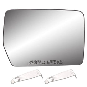 Yikesai passenger mirror front view showing clear reflective surface and improved visibility