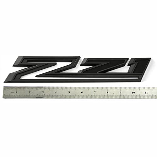 Yoaoo Z71 emblem on vehicle closeup in lifestyle shot illustrating showroom look