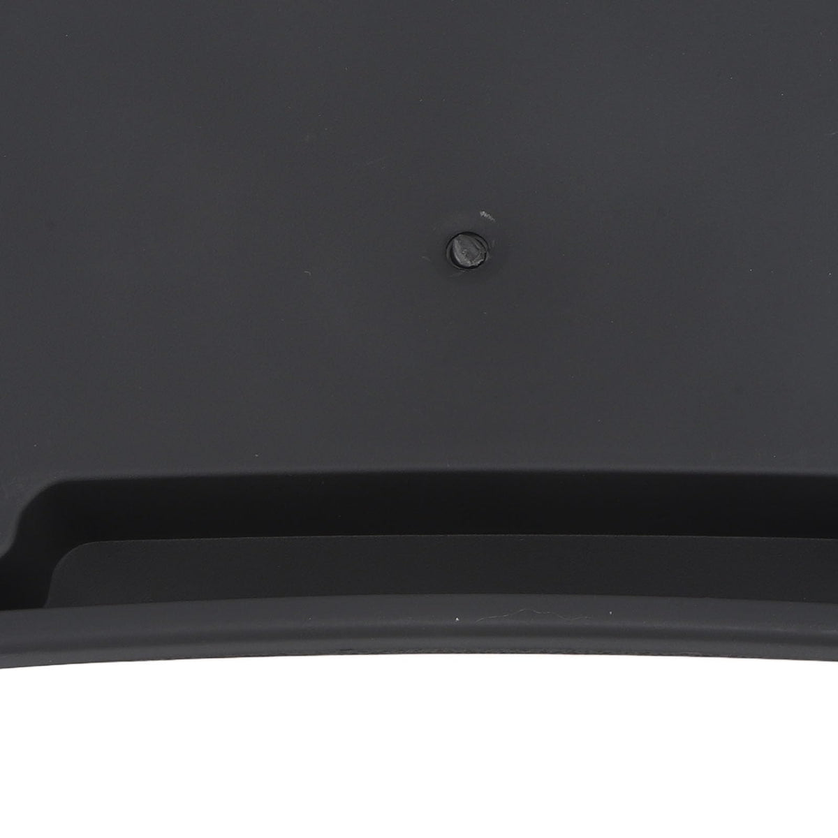 Yosoo Health Gear edge detail showing protective lip reducing plate and bumper scratches