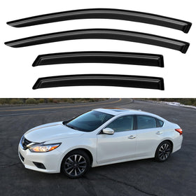 YQAUTEC front passenger visor showing sleek fit and improved ventilation