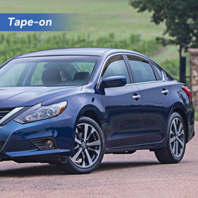 YQAUTEC rear window visor on Altima illustrating rain deflection benefit