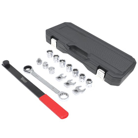 Yuesstloo kit beside a hand for scale showing compact, workshop-ready size
