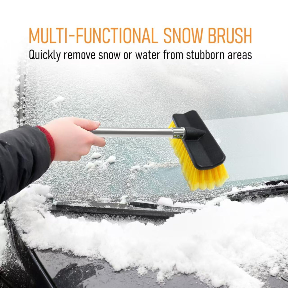 YULOOSI brushing solar panel surface gently removing dirt
