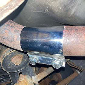 ZEONHAK side profile of clamp showing full-wrap band and balanced force