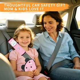 Zigihos family roadtrip scene with child wearing pads conveying comfort and calmer rides