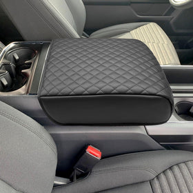 Zxiaochun interior lifestyle image showing improved comfort while driving